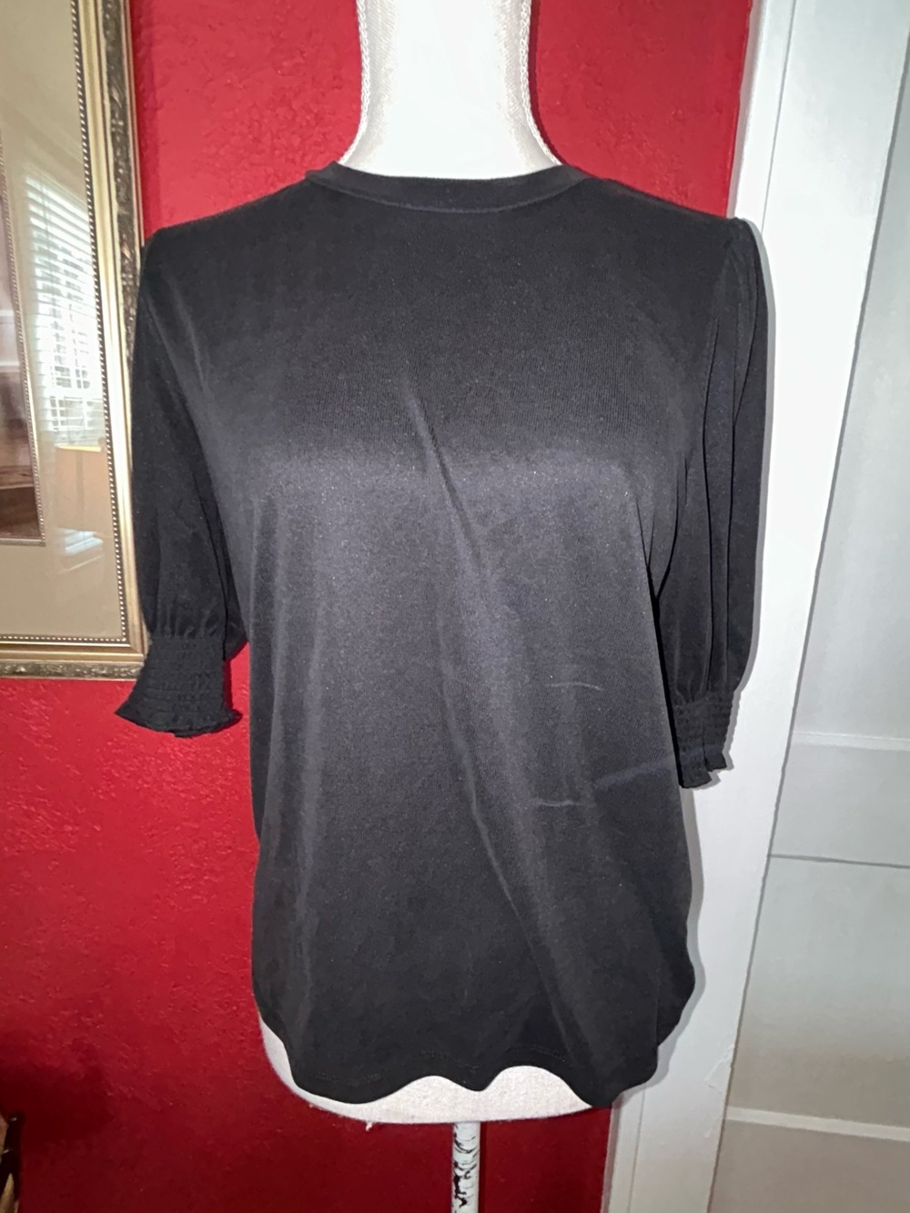 Women's Black Short Sleeve Knit Top size medium by Lucky